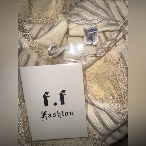 NEW Feifei Dress Womens Top Size 2xL Victorian Fairy Goth Dainty Yellow Lace - Picture 6 of 9